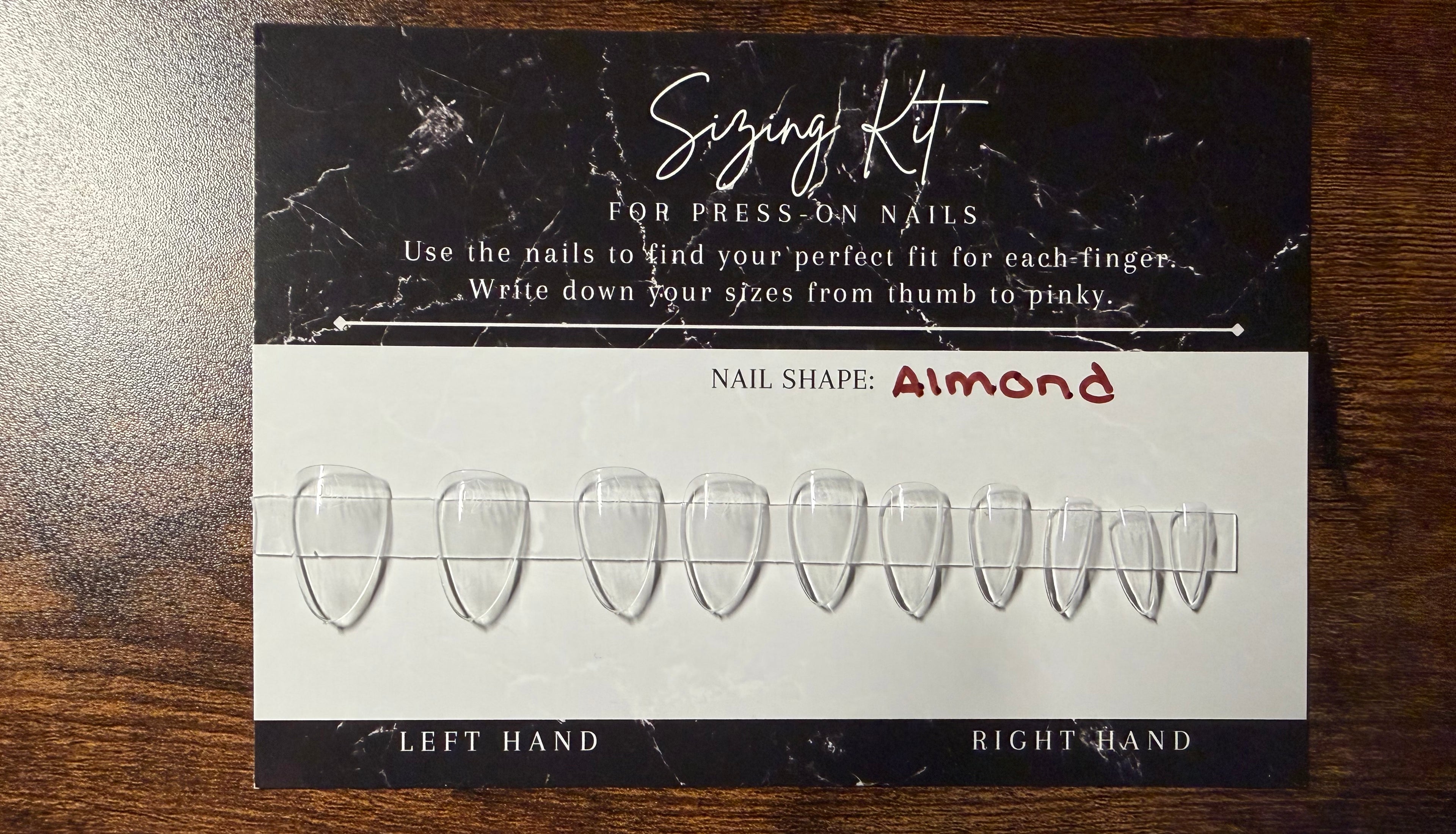Sizing guide: Almond